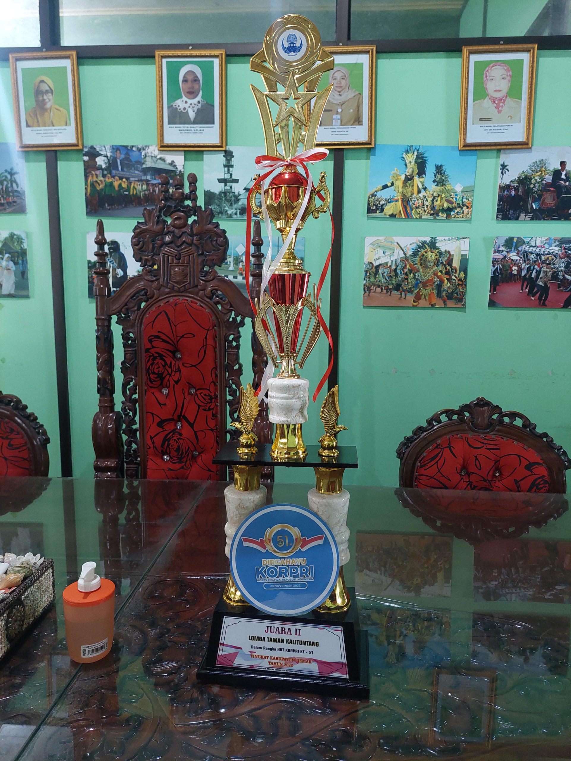 Dinas Pariwisata Juara Lomba Kebersihan Taman Kalituntang Dinas