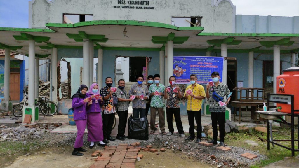 Pembagian Masker Berlogo Destinasi Wisata Kab Demak Dinas Pariwisata