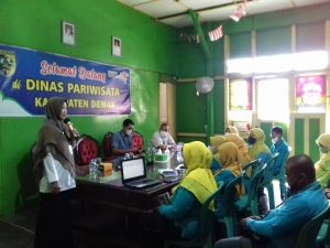 Read more about the article Sosialisasi Q-RIS Petugas Retribusi DINPARTA Kab. Demak
