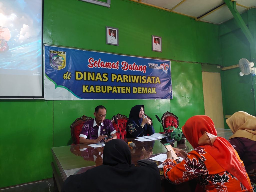 Evaluasi Triwulanan Dinparta Demak Dinas Pariwisata Demak 