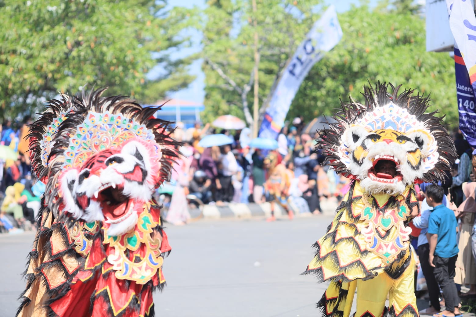 Read more about the article Pelaku Seni Pertunjukkan Demak Ramaikan Kirab Budaya Grebeg Besar Demak